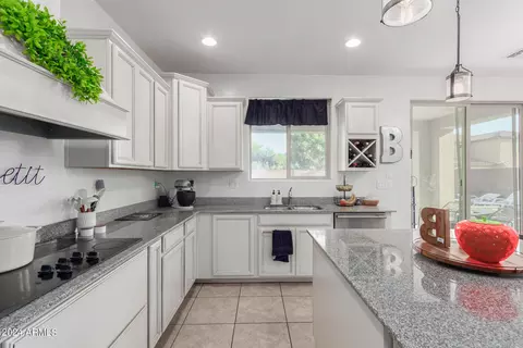 10629 E Sebring Ave, Mesa, AZ 85212 photo 15