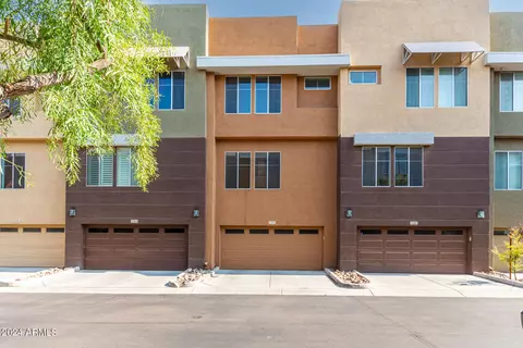 6605 N 93rd Ave #1093, Glendale, AZ 85305