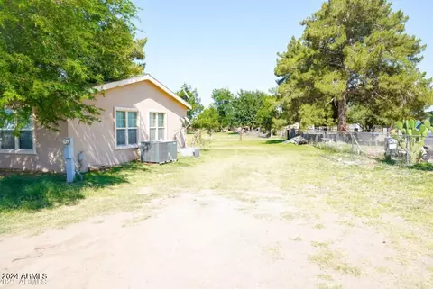 4117 S 64th Dr, Phoenix, AZ 85043