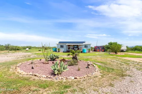 8507 E Sky Trl, Hereford, AZ 85615 photo 3