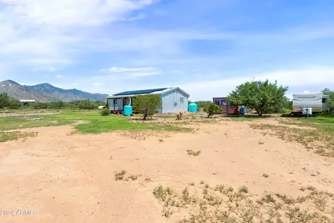 8507 E Sky Trl, Hereford, AZ 85615 photo 2