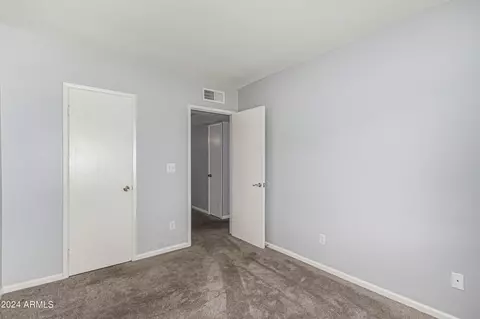 10229 N 8th St #B, Phoenix, AZ 85020 photo 24