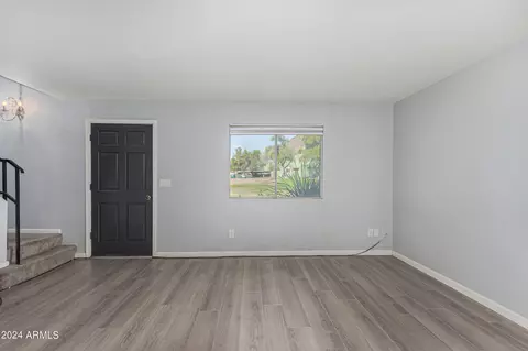 10229 N 8th St #B, Phoenix, AZ 85020 photo 9