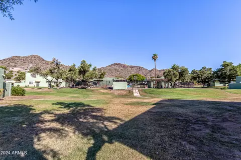 10229 N 8th St #B, Phoenix, AZ 85020 photo 3