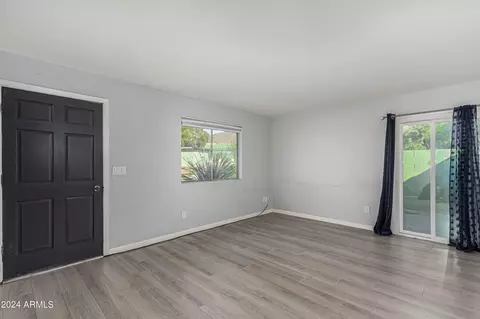10229 N 8th St #B, Phoenix, AZ 85020 photo 11