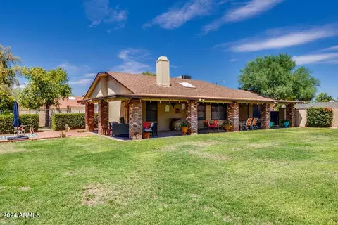 5013 W Acoma Dr, Glendale, AZ 85306