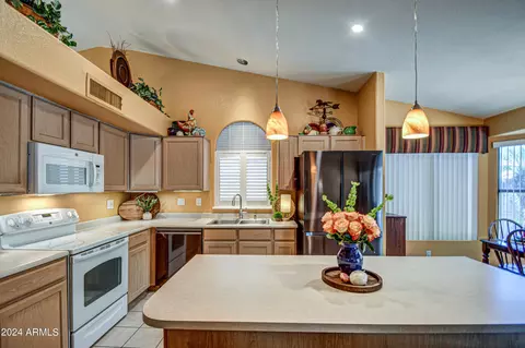 2343 E Willow Wick Rd, Gilbert, AZ 85296 photo 12