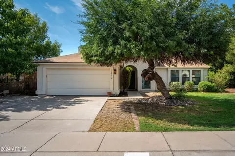 3612 W Saragosa St, Chandler, AZ 85226