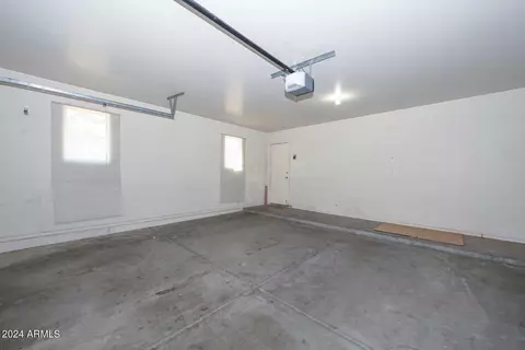 34746 N 30th Dr, Phoenix, AZ 85086 photo 9