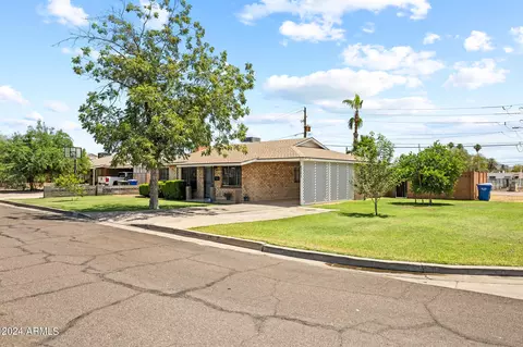 6701 N 27th Dr, Phoenix, AZ 85017 photo 9