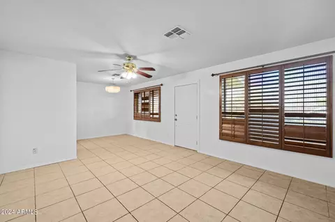 6701 N 27th Dr, Phoenix, AZ 85017 photo 16