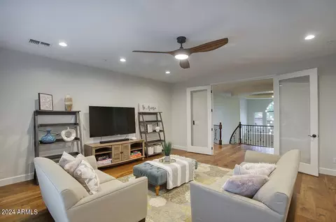 3955 E Navigator Ln, Phoenix, AZ 85050 photo 29