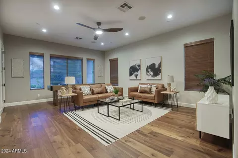 3955 E Navigator Ln, Phoenix, AZ 85050 photo 12