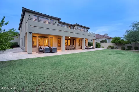 3955 E Navigator Ln, Phoenix, AZ 85050 photo 8
