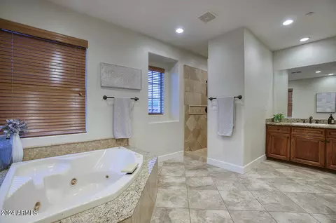 3955 E Navigator Ln, Phoenix, AZ 85050 photo 35