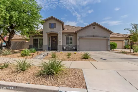 2216 W Calle De Las Estrella Ln, Phoenix, AZ 85085
