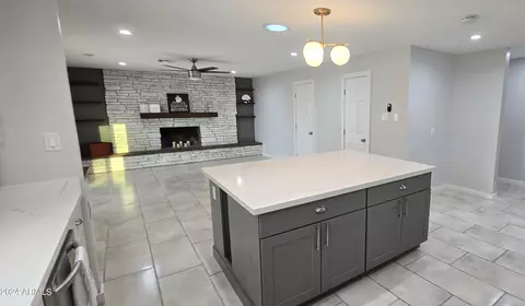 1628 Euclid Ave, Phoenix, AZ 85042 photo 9