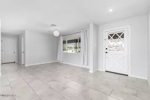 1628 Euclid Ave, Phoenix, AZ 85042 photo 11