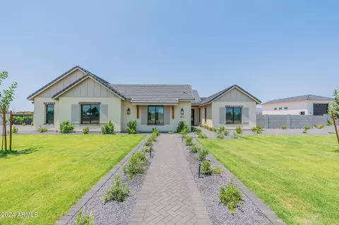 6816 N 177th Pl, Waddell, AZ 85355
