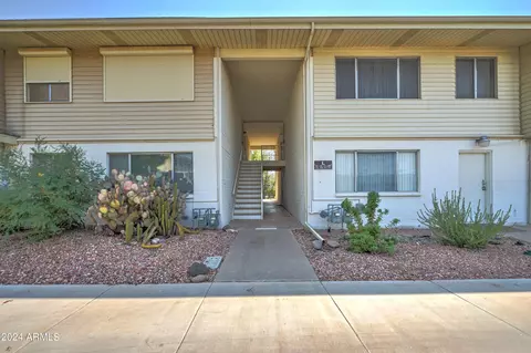 8221 E Garfield St, Scottsdale, AZ 85257