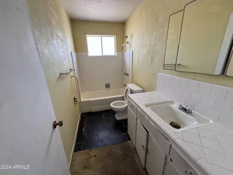 1313 E Seldon Ln, Phoenix, AZ 85020 photo 17