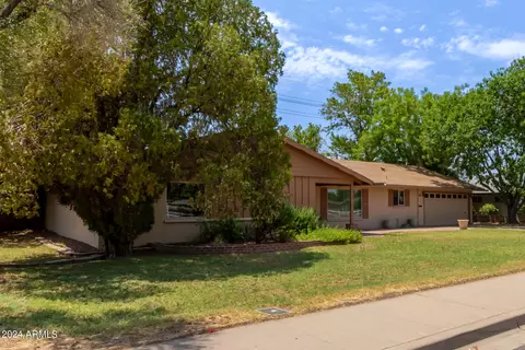 4709 E Osborn Rd, Phoenix, AZ 85018 photo 5