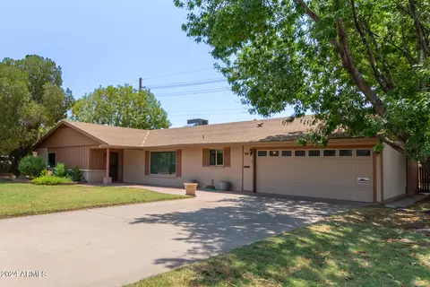 4709 E Osborn Rd, Phoenix, AZ 85018 photo 7