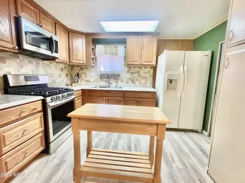 10220 E Apache Trl #201, Apache Junction, AZ 85120 photo 6