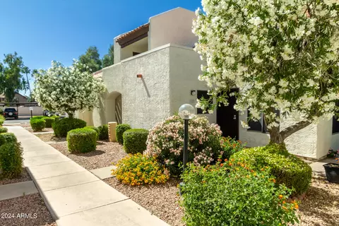 4730 W Northern Ave #2081, Glendale, AZ 85301