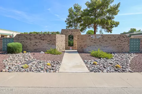 9954 W Lancaster Dr, Sun City, AZ 85351
