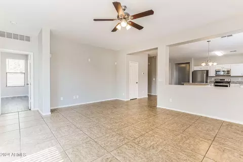 3333 W Apollo Rd, Phoenix, AZ 85041 photo 4