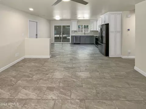 2038 E Marconi Ave, Phoenix, AZ 85022 photo 8