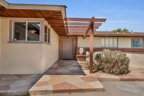 4322 N 16th Ave, Phoenix, AZ 85015 photo 2