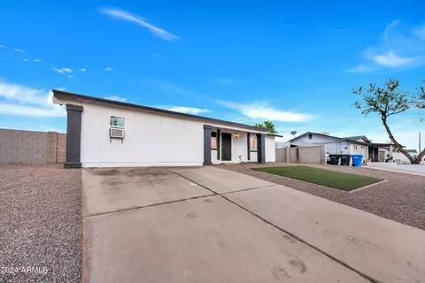 17833 N 8th Dr, Phoenix, AZ 85023 photo 4