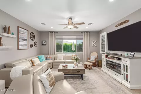 7719 W Odeum Ln, Phoenix, AZ 85043 photo 26