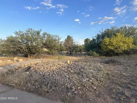 703 N Central Ave #33, Sierra Vista, AZ 85635
