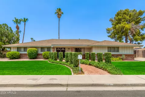 2136 E Inca St, Mesa, AZ 85213