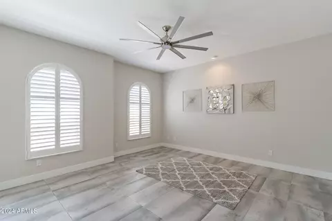 5015 E Cheyenne Dr #33, Phoenix, AZ 85044