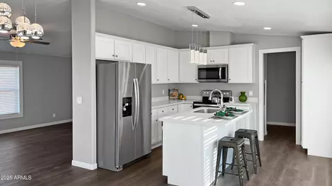 2812 S 357th Ave, Tonopah, AZ 85354