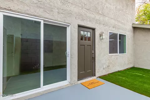 1031 N 84th Pl, Scottsdale, AZ 85257