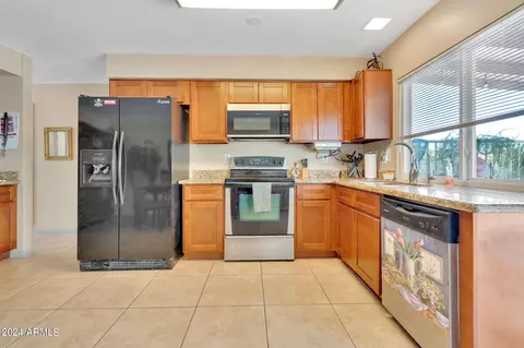 4037 E Kiowa St, Phoenix, AZ 85044 photo 14