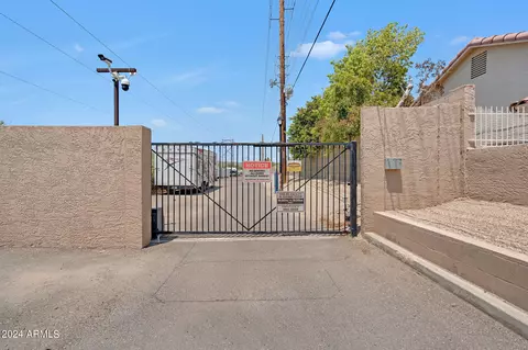 4037 E Kiowa St, Phoenix, AZ 85044 photo 36