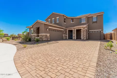 17747 W Colter St, Litchfield Park, AZ 85340
