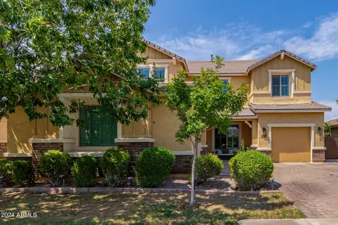 7112 E Portobello Ave, Mesa, AZ 85212