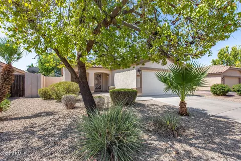 6979 W Kings Ave, Peoria, AZ 85381