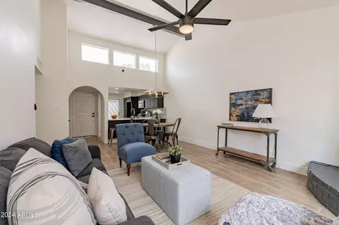 907 E Colter St, Phoenix, AZ 85014 photo 6