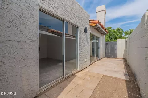 907 E Colter St, Phoenix, AZ 85014 photo 32