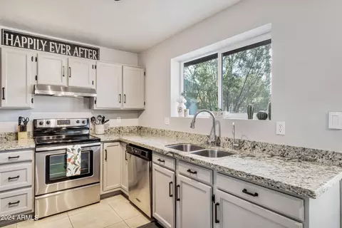 2366 E Calypso Ave, Mesa, AZ 85204 photo 13