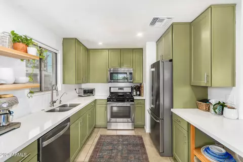 125 W Cullumber Ave, Gilbert, AZ 85233 photo 12