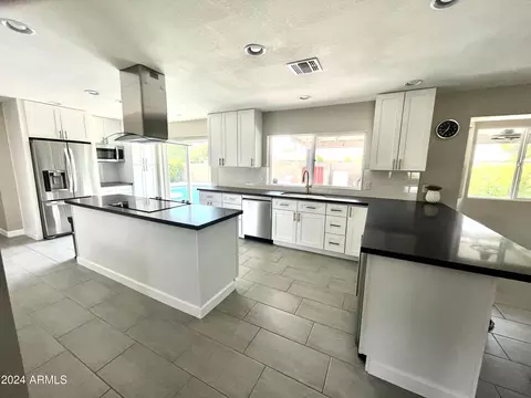 4625 E Andora Dr, Phoenix, AZ 85032 photo 4